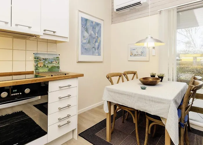 4 Person In Aeroskobing-by Traum Ærøskøbing